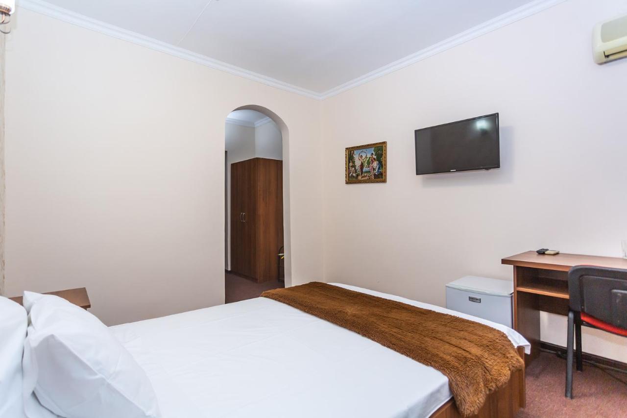 Asson Hotel טרמיז מראה חיצוני תמונה