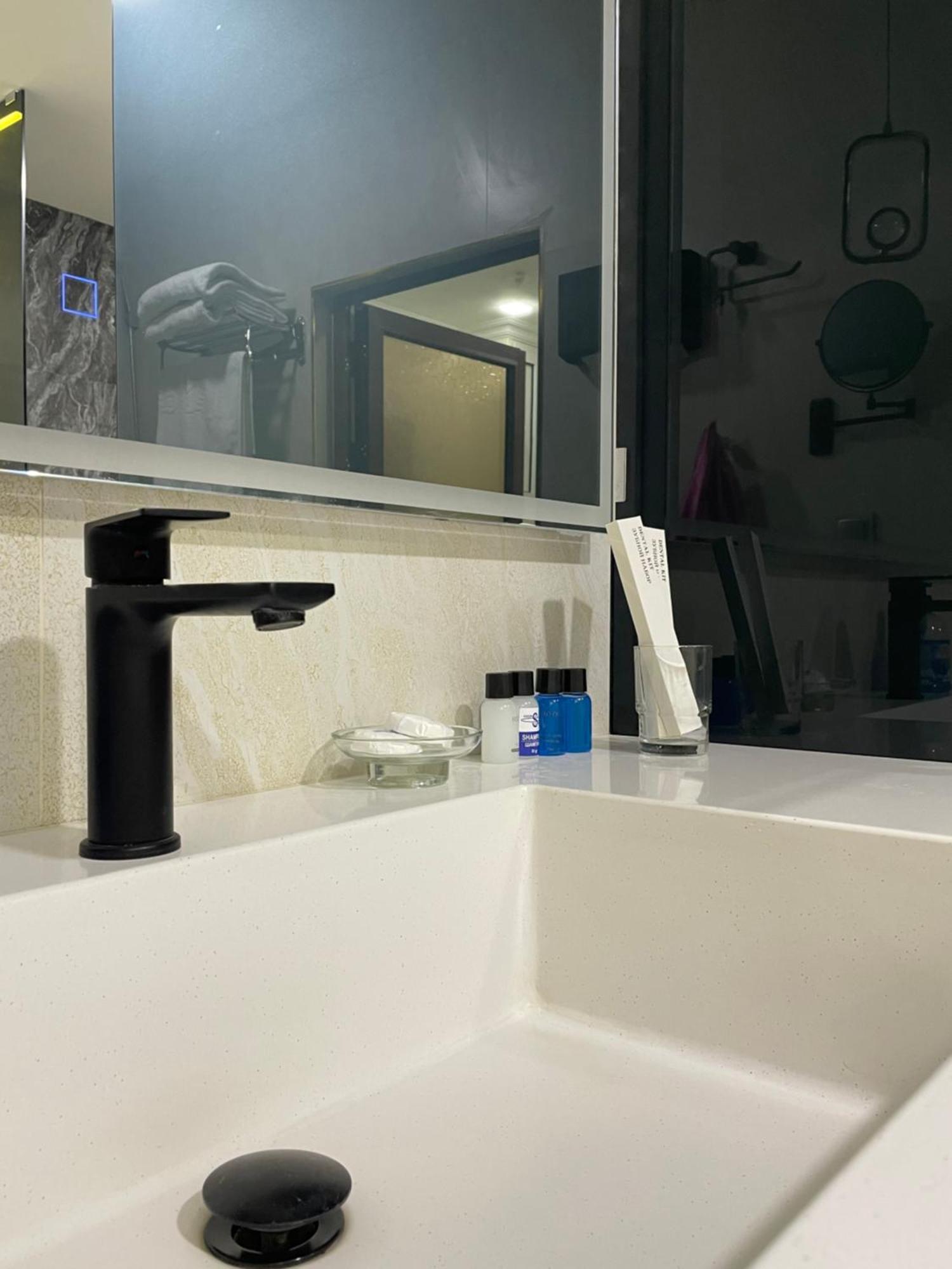 Asson Hotel טרמיז מראה חיצוני תמונה